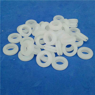 硅膠護(hù)線(xiàn)圈和橡塑護(hù)線(xiàn)圈價(jià)格怎么相差那么遠(yuǎn)