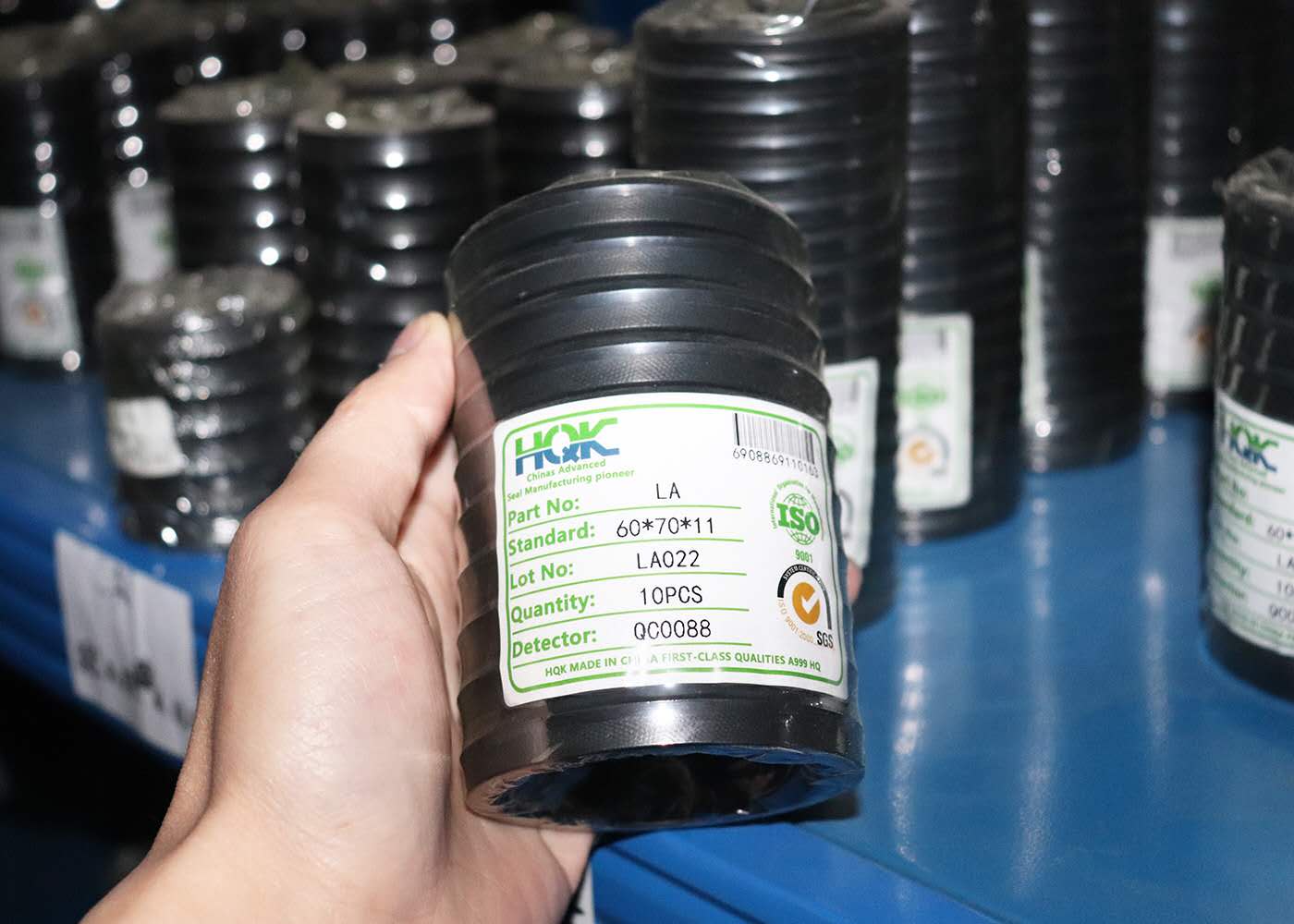 華奇密封專業(yè)定制蕾型密封圈，種類齊全
